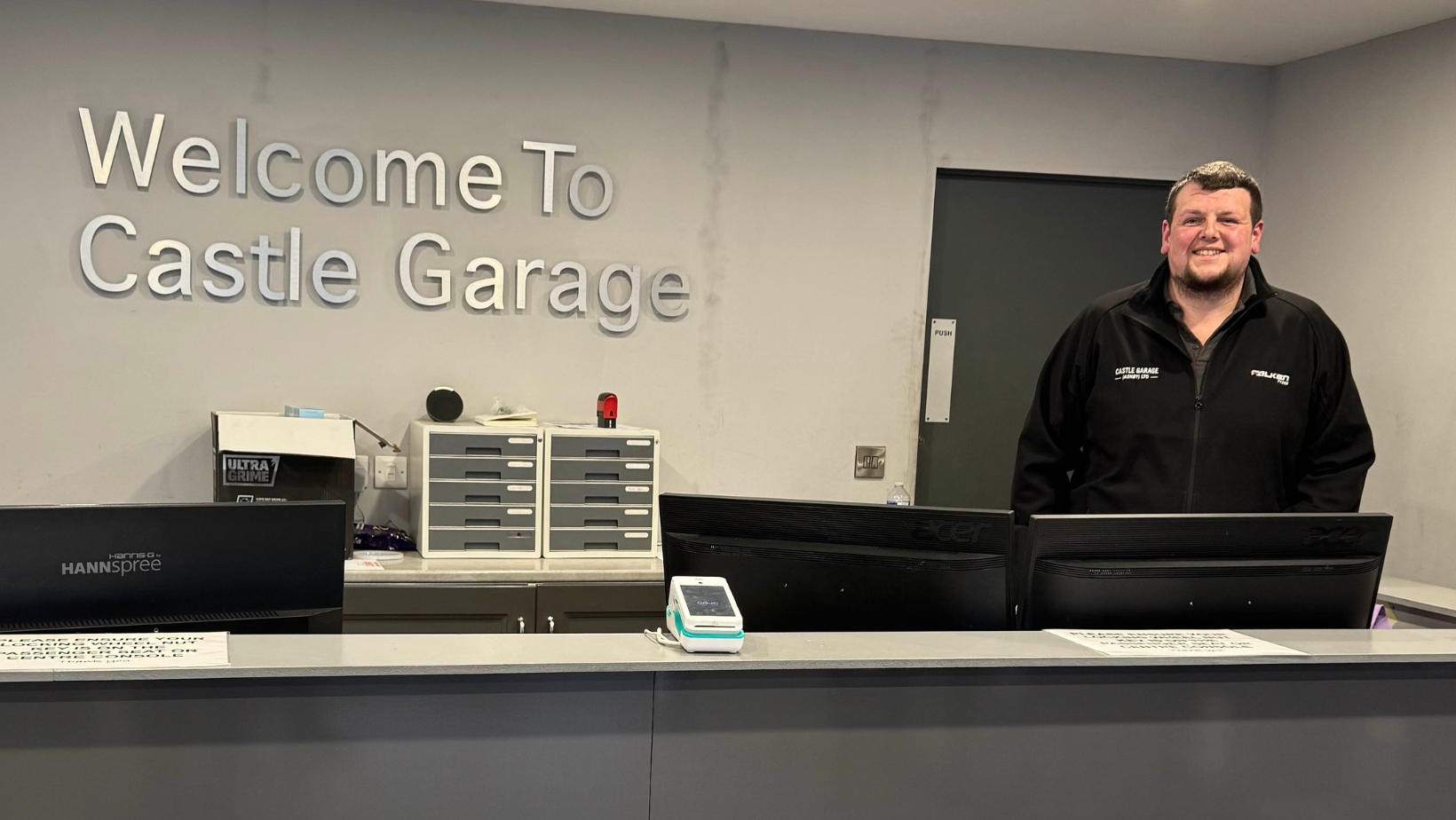 Castle Garage Ashby Reception Area - Customer Service Experience