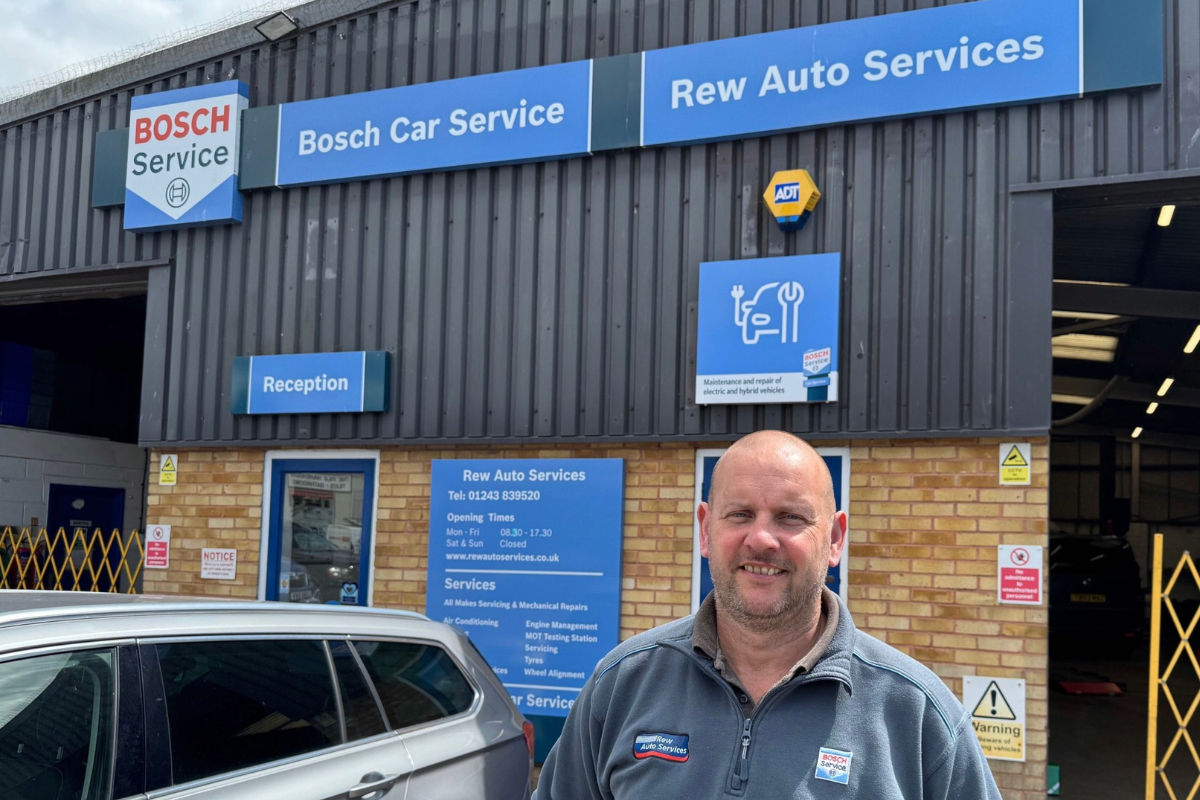Rew Auto Services - Inclusive garage Chichester
